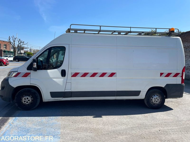 CITROEN JUMPER - 2015 - 265 918 KM - Fourgon utilitaire: photos 3 CITROEN JUMPER - 2015 - 265 918 KM - Fourgon utilitaire: photos 3