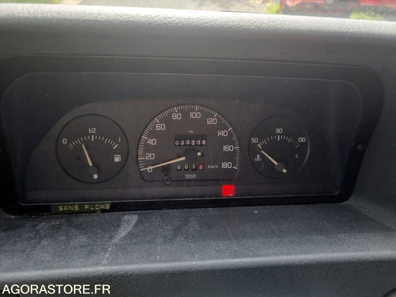 CITROEN JUMPER - 6465VN63 - 39238 Kms - Fourgon utilitaire: photos 5 CITROEN JUMPER - 6465VN63 - 39238 Kms - Fourgon utilitaire: photos 5