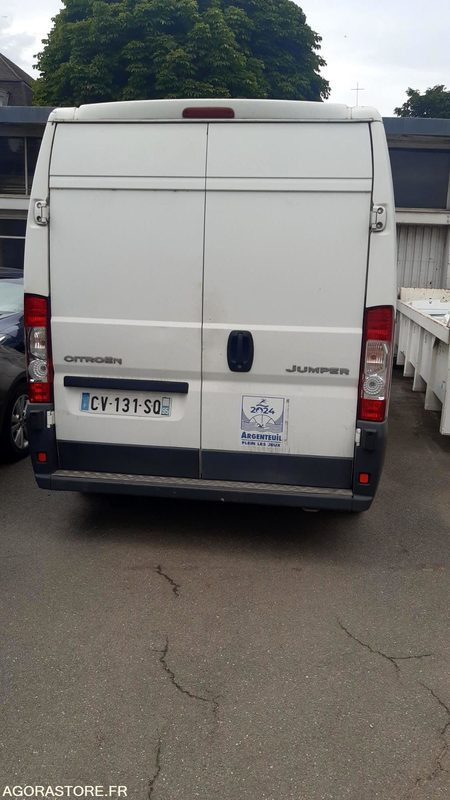 CITROEN JUMPER DIESEL - 2013 - 78600KMS non roulant - Fourgon utilitaire: photos 2 CITROEN JUMPER DIESEL - 2013 - 78600KMS non roulant - Fourgon utilitaire: photos 2