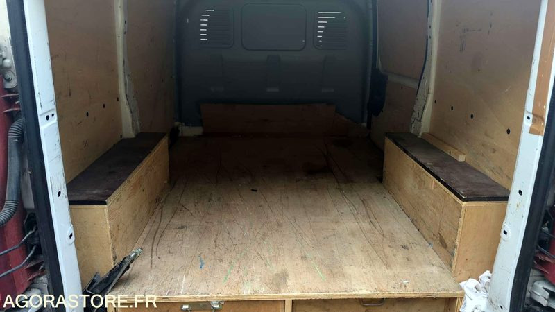 CITROËN JUMPY 138308kms - 2009 - Fourgon utilitaire: photos 5 CITROËN JUMPY 138308kms - 2009 - Fourgon utilitaire: photos 5