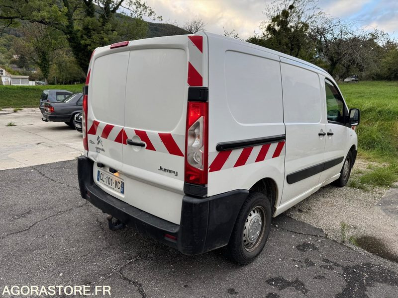 CITROEN JUMPY FOURGON 1.6 HDI 90CV - Fourgon utilitaire: photos 3 CITROEN JUMPY FOURGON 1.6 HDI 90CV - Fourgon utilitaire: photos 3