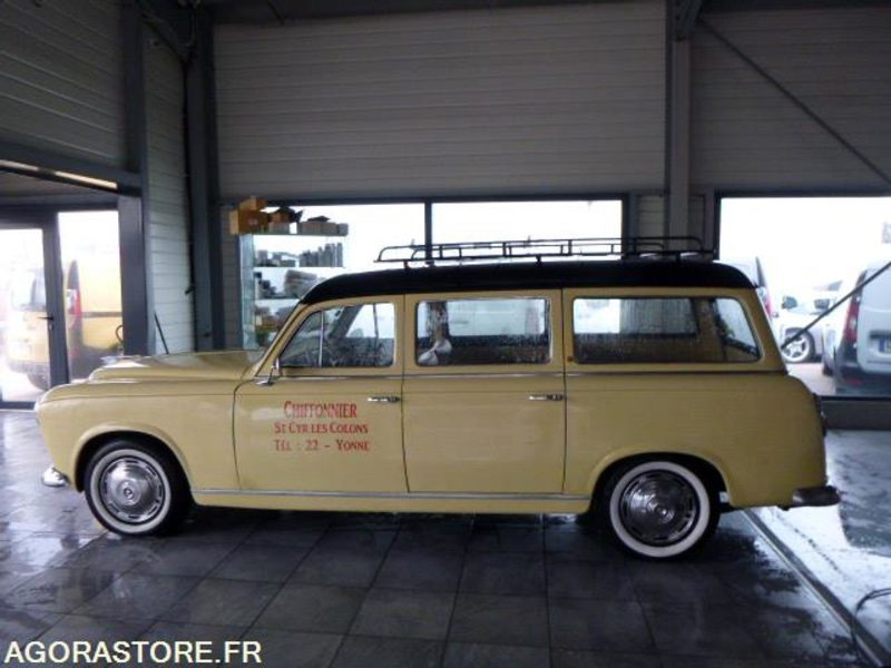 COLLECTION - PEUGEOT BREAK - 1956 - 53000km - Voiture break: photos 2 COLLECTION - PEUGEOT BREAK - 1956 - 53000km - Voiture break: photos 2