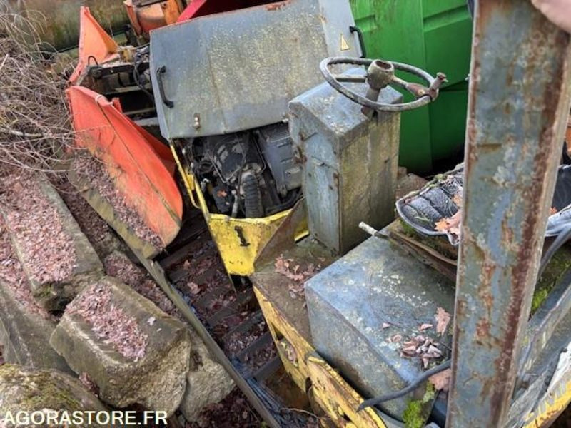 COMPACTEUR BOMAG BW100 AD-3 1995 POUR PIECES - Compacteur: photos 2 COMPACTEUR BOMAG BW100 AD-3 1995 POUR PIECES - Compacteur: photos 2