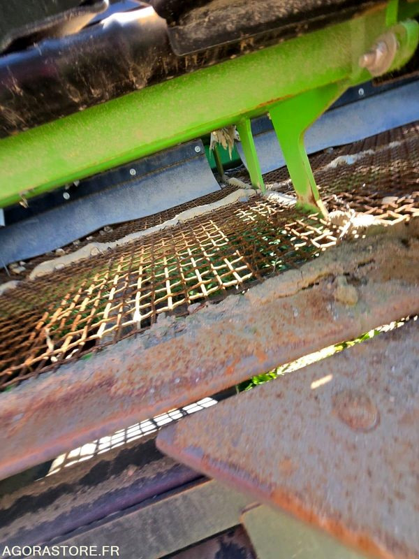 CRIBLE VIBRANT ELECTRIQUE CZ SCREEN MS3050 2024 - Crible: photos 3 CRIBLE VIBRANT ELECTRIQUE CZ SCREEN MS3050 2024 - Crible: photos 3