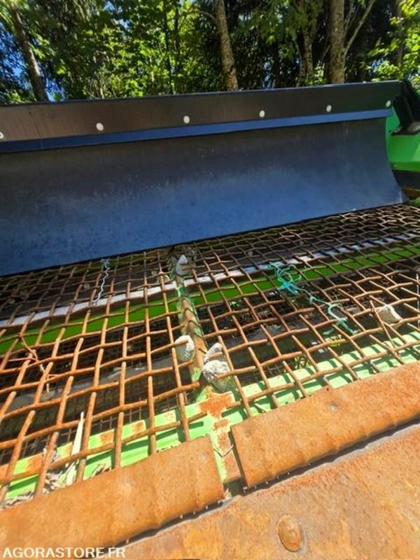 CRIBLE VIBRANT ELECTRIQUE CZ SCREEN MS3050 2024 - Crible: photos 4 CRIBLE VIBRANT ELECTRIQUE CZ SCREEN MS3050 2024 - Crible: photos 4