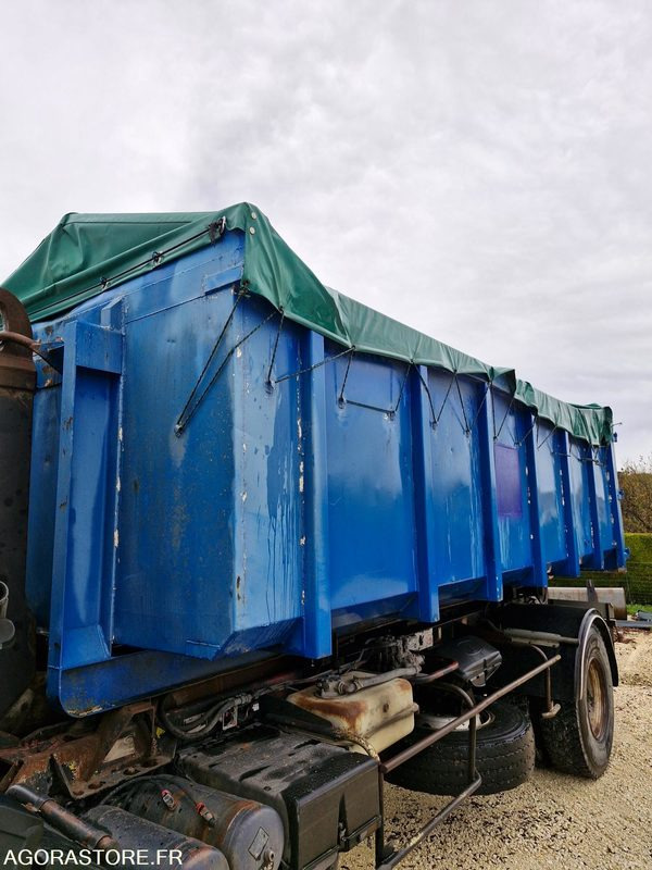 Benne ampliroll 20m3 avec bache bon état - Camion: photos 1 Benne ampliroll 20m3 avec bache bon état - Camion: photos 1