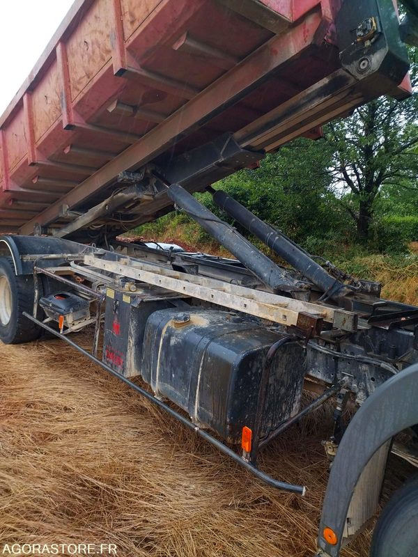 Camion CAMION MERCEDES AMPLIROLL - 2002 - 766 000km: photos 6 Camion CAMION MERCEDES AMPLIROLL - 2002 - 766 000km: photos 6