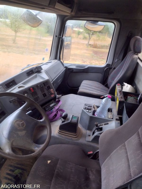 Camion CAMION MERCEDES AMPLIROLL - 2002 - 766 000km: photos 12 Camion CAMION MERCEDES AMPLIROLL - 2002 - 766 000km: photos 12