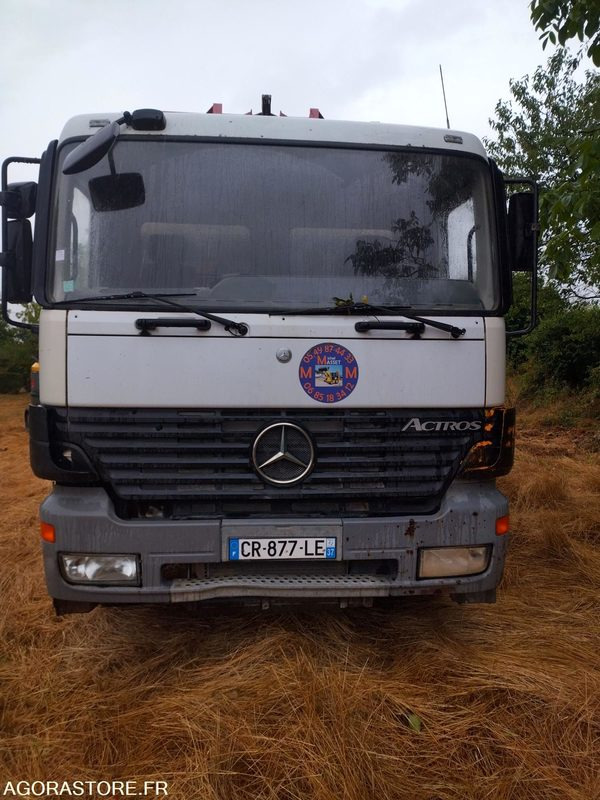 Camion CAMION MERCEDES AMPLIROLL - 2002 - 766 000km: photos 13 Camion CAMION MERCEDES AMPLIROLL - 2002 - 766 000km: photos 13