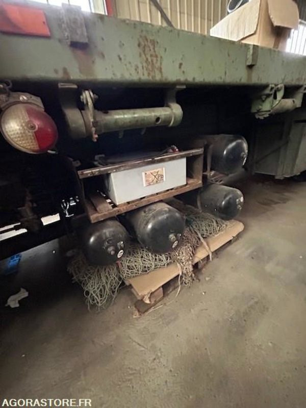 CAMION UNIC - 1974 / 82262 KM - Camion: photos 4 CAMION UNIC - 1974 / 82262 KM - Camion: photos 4