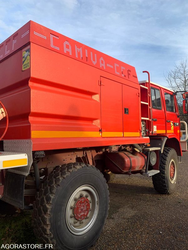 CCFM RENAULT M210 4*4 3331SP76 - Camion: photos 3 CCFM RENAULT M210 4*4 3331SP76 - Camion: photos 3