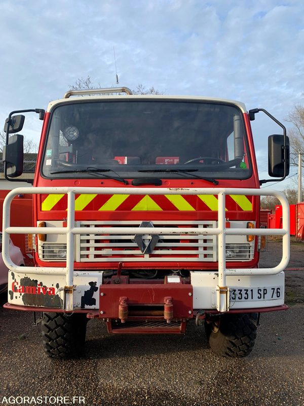 CCFM RENAULT M210 4*4 3331SP76 - Camion: photos 1 CCFM RENAULT M210 4*4 3331SP76 - Camion: photos 1