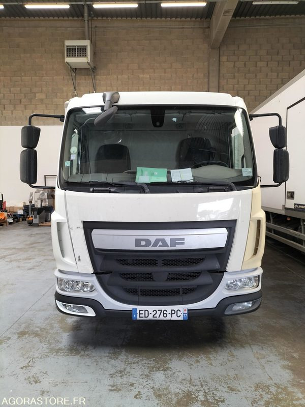 DAF - LF 210 - 2016 / 221845 KM (2494) - Camion: photos 3 DAF - LF 210 - 2016 / 221845 KM (2494) - Camion: photos 3