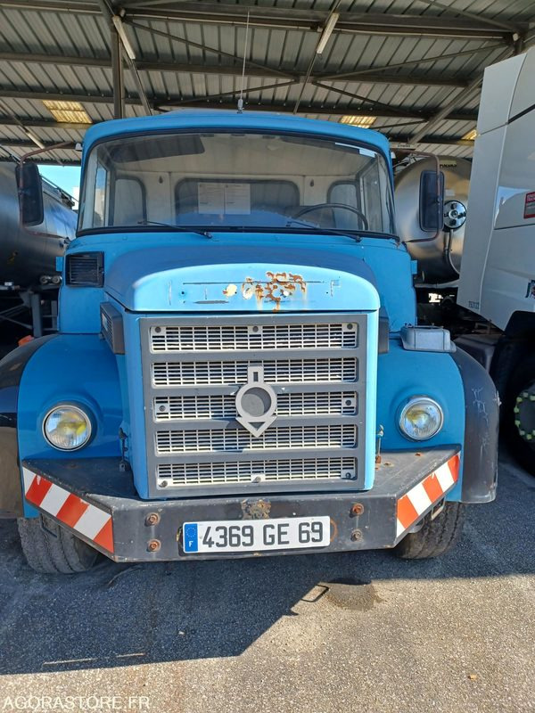 Camion HP / BERLIET 1976 4369GE69 Equipement incomplet - Camion hydrocureur: photos 1 Camion HP / BERLIET 1976 4369GE69 Equipement incomplet - Camion hydrocureur: photos 1