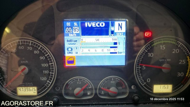 IVECO STRALIS 190S31 AD – 19T – Année 2013 – Cursor 8 - 472 000 KM - Camion: photos 5 IVECO STRALIS 190S31 AD – 19T – Année 2013 – Cursor 8 - 472 000 KM - Camion: photos 5