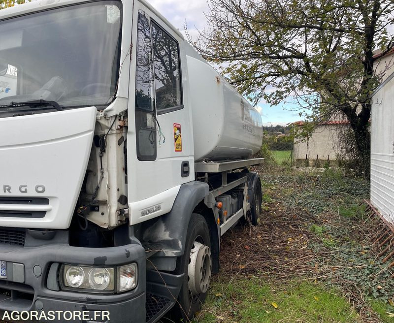 Iveco 190EL28 19t citerne - 2008 - 640748kms - export only - Camion: photos 3 Iveco 190EL28 19t citerne - 2008 - 640748kms - export only - Camion: photos 3