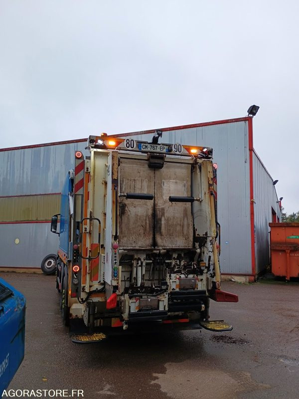 MAN 26T/BOM - CM767EP - Camion: photos 4 MAN 26T/BOM - CM767EP - Camion: photos 4