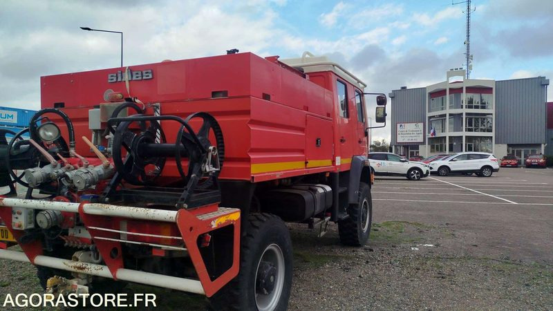 MAN LE220B - 2002 - 9858QD11 - Camion: photos 4 MAN LE220B - 2002 - 9858QD11 - Camion: photos 4