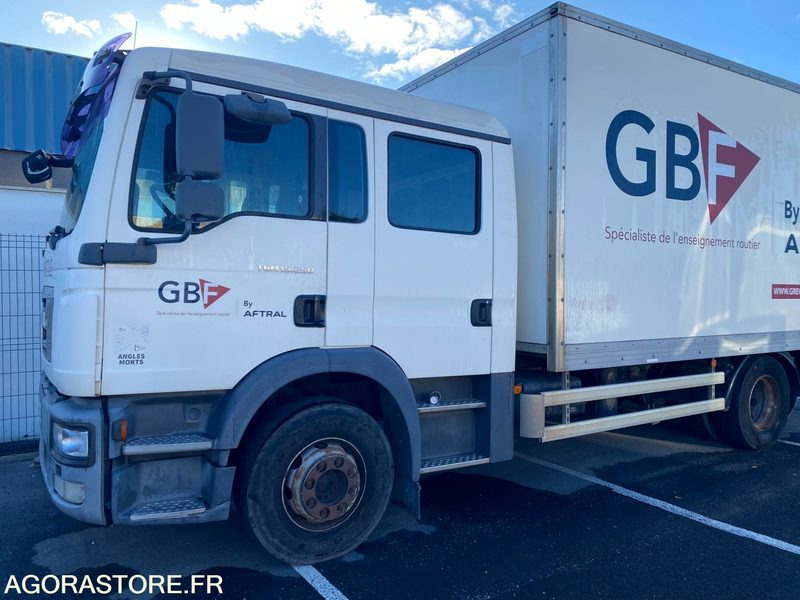 PORTEUR MAN TGM AUTO ECOLE - 2010 - 230000 Kms - Camion: photos 3 PORTEUR MAN TGM AUTO ECOLE - 2010 - 230000 Kms - Camion: photos 3