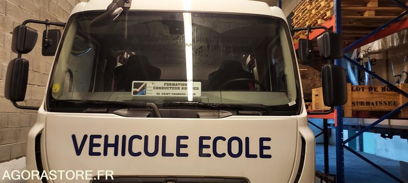 PORTEUR ROUTIER - MIDLUM 220-15 - 3763 - 190000 KMS - - Camion: photos 5 PORTEUR ROUTIER - MIDLUM 220-15 - 3763 - 190000 KMS - - Camion: photos 5