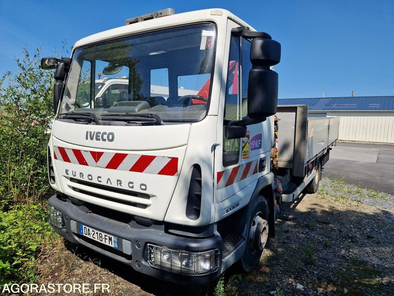 Porteur benne grue Iveco 100E18 - DA218FM - Camion: photos 1 Porteur benne grue Iveco 100E18 - DA218FM - Camion: photos 1