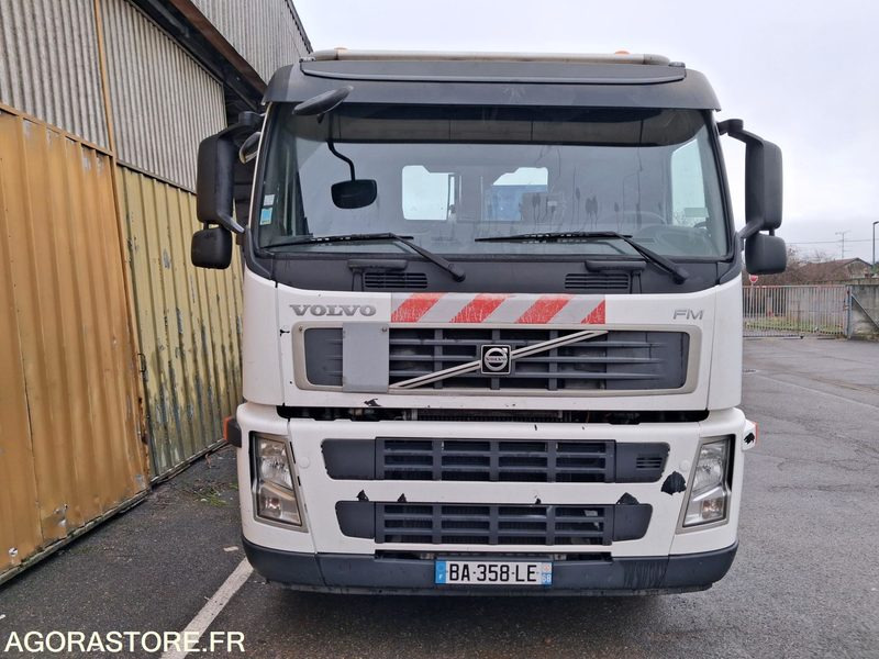 R51857-PORTEUR POLYBENNE VOLVO FM 370-ANNÉE 2010-BRAS GUIMA PALFINGER-502085 KM - Camion: photos 5 R51857-PORTEUR POLYBENNE VOLVO FM 370-ANNÉE 2010-BRAS GUIMA PALFINGER-502085 KM - Camion: photos 5