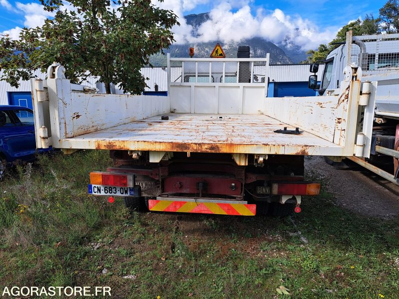 RENAULT MIDLINER-40155 KMS-1999-CN683QW - Camion: photos 3 RENAULT MIDLINER-40155 KMS-1999-CN683QW - Camion: photos 3
