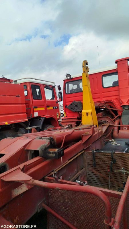 Renault G230 - 1989 - 21776km - 2677PD11 - Camion: photos 5 Renault G230 - 1989 - 21776km - 2677PD11 - Camion: photos 5