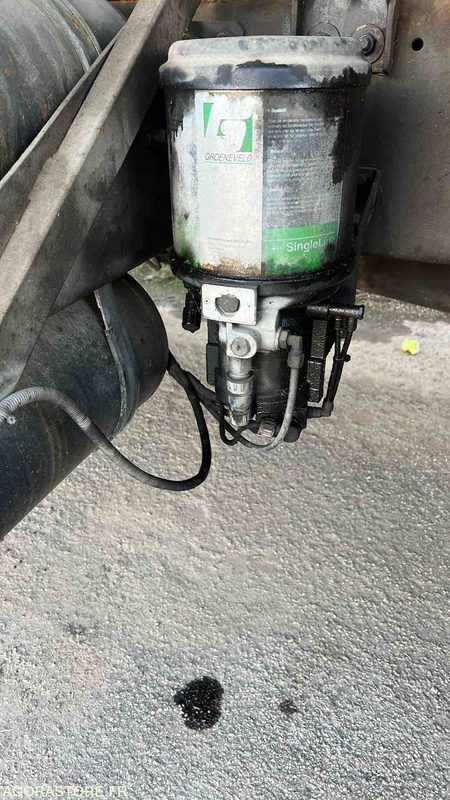 Renault Kerax - 2004 - BL-657-MB - Camion: photos 4 Renault Kerax - 2004 - BL-657-MB - Camion: photos 4