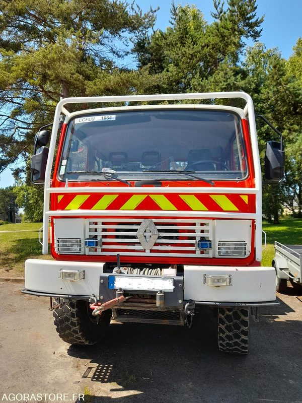 Renault Midliner M210 / GICAR (MECA 558) - Camion: photos 1 Renault Midliner M210 / GICAR (MECA 558) - Camion: photos 1