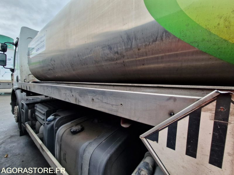 Renault Premium 19t citerne ADR - 2008 - 624431- BH235KG - export only - Camion: photos 4 Renault Premium 19t citerne ADR - 2008 - 624431- BH235KG - export only - Camion: photos 4