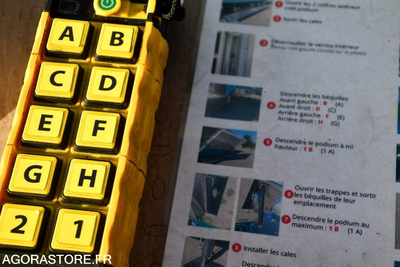 Camion VEHICULE EVENEMENTIEL - CAMION PODIUM IVECO DAILY 6000 kms 2018: photos 19