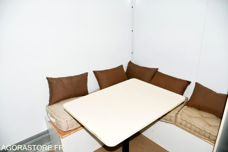 Camion VEHICULE EVENEMENTIEL - CAMION PODIUM IVECO DAILY 6000 kms 2018: photos 14