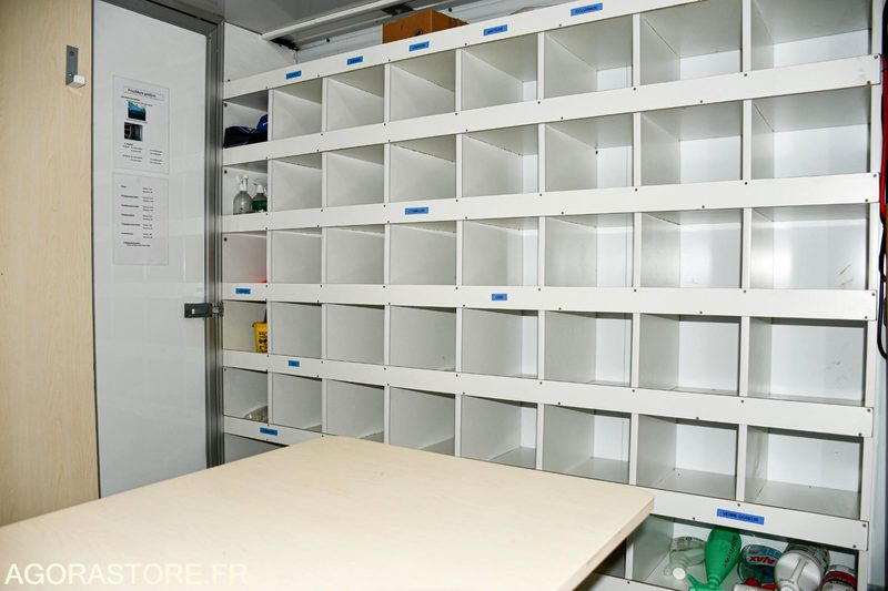 Camion VEHICULE EVENEMENTIEL - CAMION PODIUM IVECO DAILY 6000 kms 2018: photos 16