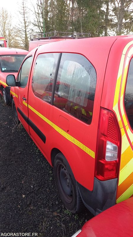 Citroën - BERLINGO - 2009 - 210787KMS - 946CAY57 - Fourgonnette: photos 4 Citroën - BERLINGO - 2009 - 210787KMS - 946CAY57 - Fourgonnette: photos 4