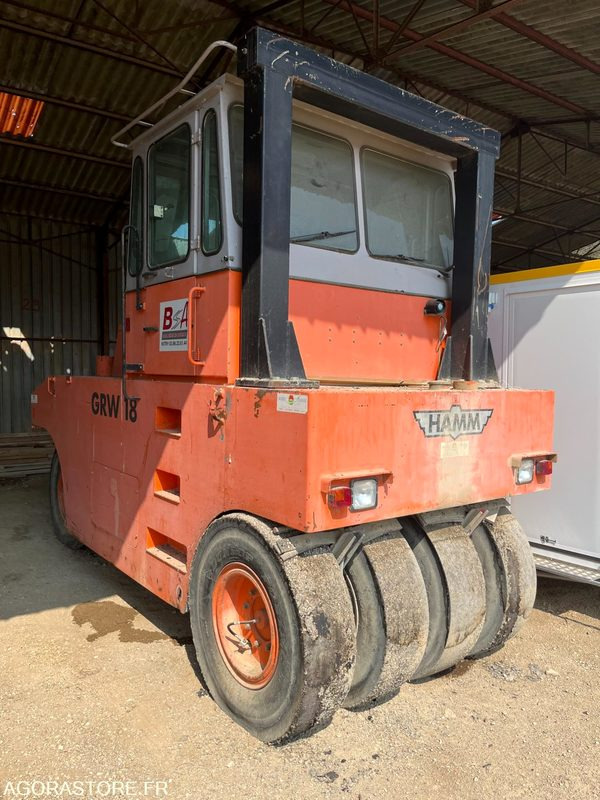 Compacteur à pneu type P3 HAMM - Compacteur: photos 1 Compacteur à pneu type P3 HAMM - Compacteur: photos 1