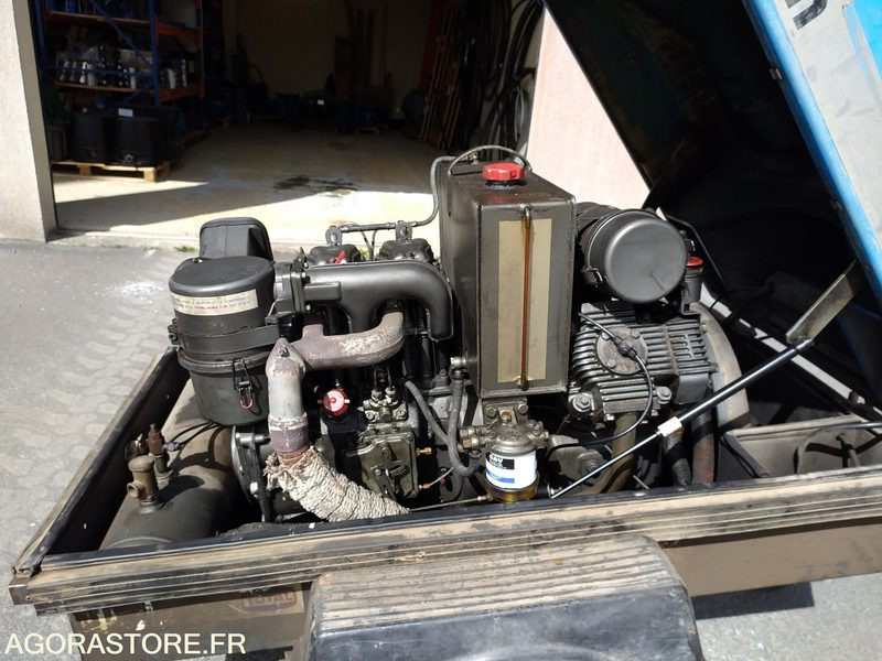 Compresseur mobile - Compresseur d'air: photos 3 Compresseur mobile - Compresseur d'air: photos 3