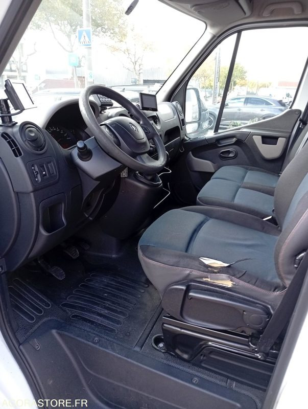 DT-542-NF - Roulant - Renault Master - VASP - 462 946 Kms - Ambulance: photos 5 DT-542-NF - Roulant - Renault Master - VASP - 462 946 Kms - Ambulance: photos 5