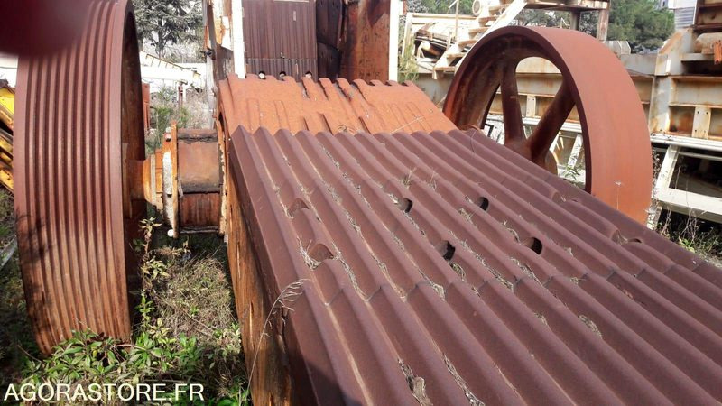 CONCASSEUR A MACHOIRE DRAGON MR 140 DEMONTER EN SUPER ETAT PRET A ETRE CHARGER - Engins de chantier: photos 1 CONCASSEUR A MACHOIRE DRAGON MR 140 DEMONTER EN SUPER ETAT PRET A ETRE CHARGER - Engins de chantier: photos 1