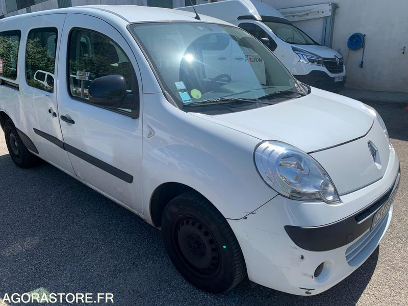 F RENAULT KANGO 7PLS CS-277-WZ - Voiture: photos 5 F RENAULT KANGO 7PLS CS-277-WZ - Voiture: photos 5