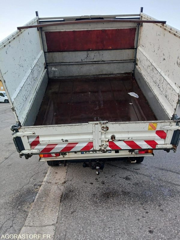 FIAT DUCATO - 2011 - 199963 KM - Utilitaire benne: photos 5 FIAT DUCATO - 2011 - 199963 KM - Utilitaire benne: photos 5