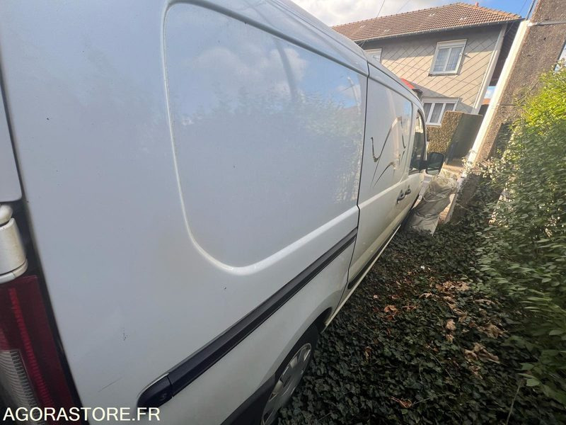 FIAT- SCUDO - 2016 - 230 000 KM - FRIGORIFIQUE MULTI TEMPERATURE - Utilitaire frigorifique: photos 2 FIAT- SCUDO - 2016 - 230 000 KM - FRIGORIFIQUE MULTI TEMPERATURE - Utilitaire frigorifique: photos 2