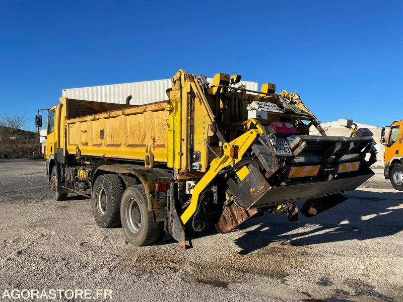 FINISSEUR D’INTERVENTION RAPIDE - DAF - FIR 3000 - 2003 / 335000 KM - Travaux routiers: photos 2 FINISSEUR D’INTERVENTION RAPIDE - DAF - FIR 3000 - 2003 / 335000 KM - Travaux routiers: photos 2