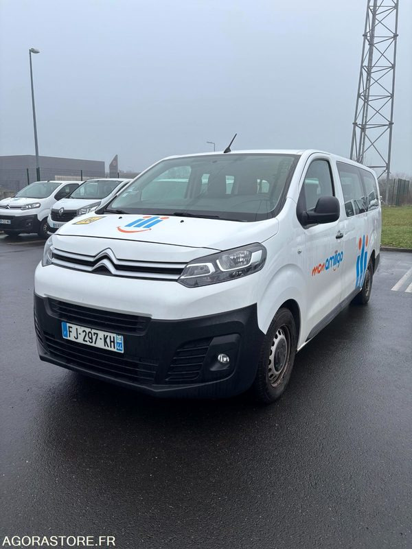 FJ-297-KH - Roulant - CITROEN JUMPY SPACE TOURER - VP - 182 339 Kms - Minibus, Transport de personnes: photos 3 FJ-297-KH - Roulant - CITROEN JUMPY SPACE TOURER - VP - 182 339 Kms - Minibus, Transport de personnes: photos 3