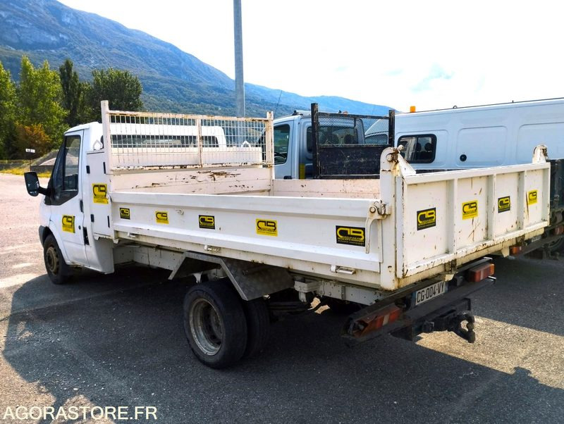 FORD TRANSIT BENNE ET COFFRE - 115cv BV Méca - Année 2008 - 147000kms - Utilitaire benne: photos 4 FORD TRANSIT BENNE ET COFFRE - 115cv BV Méca - Année 2008 - 147000kms - Utilitaire benne: photos 4