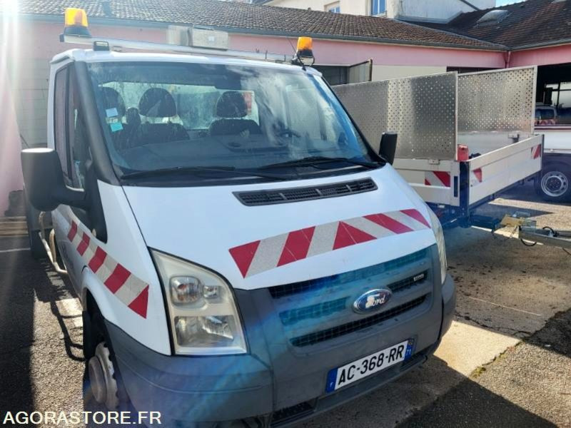FORD transit avec système ampirol (sans contrôle technique) - Utilitaire benne: photos 2 FORD transit avec système ampirol (sans contrôle technique) - Utilitaire benne: photos 2