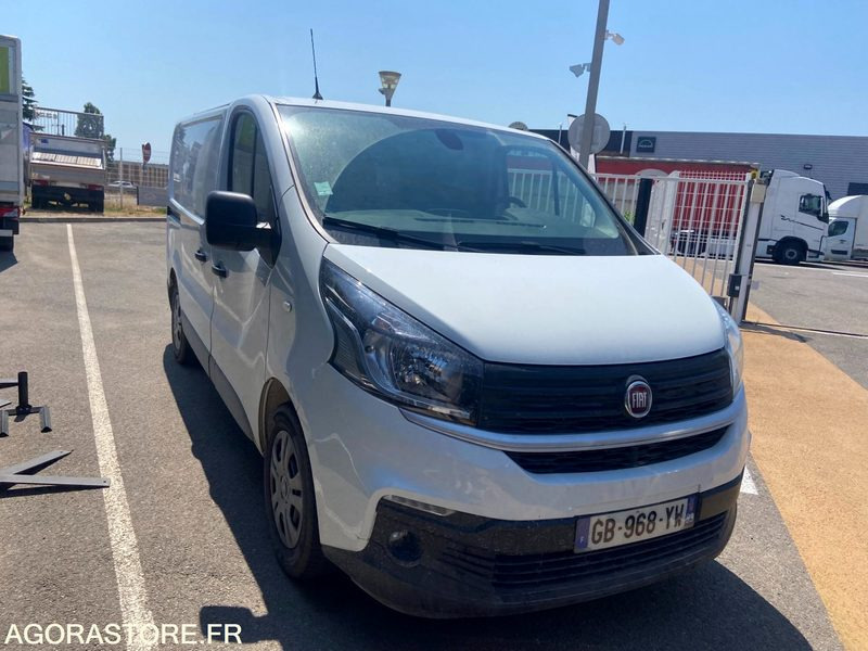 FOURGON FIAT TOLENDO - Fourgon utilitaire: photos 2 FOURGON FIAT TOLENDO - Fourgon utilitaire: photos 2