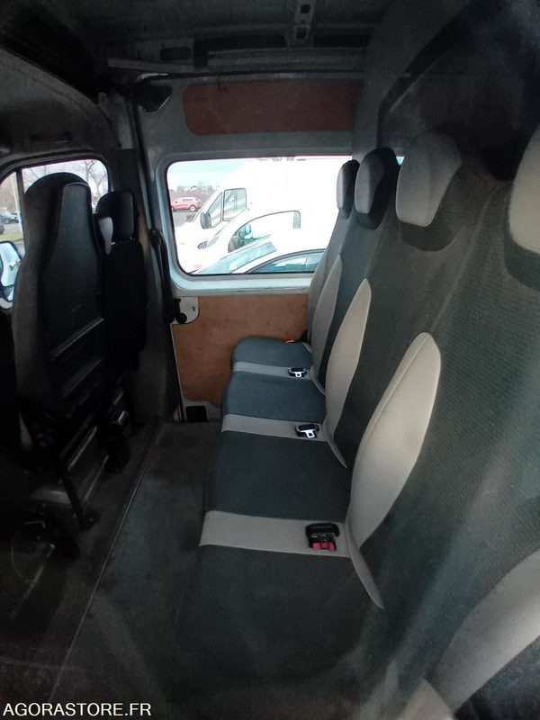 FOURGON RENAULT MASTER TOLE DIESEL - Fourgon utilitaire: photos 4 FOURGON RENAULT MASTER TOLE DIESEL - Fourgon utilitaire: photos 4