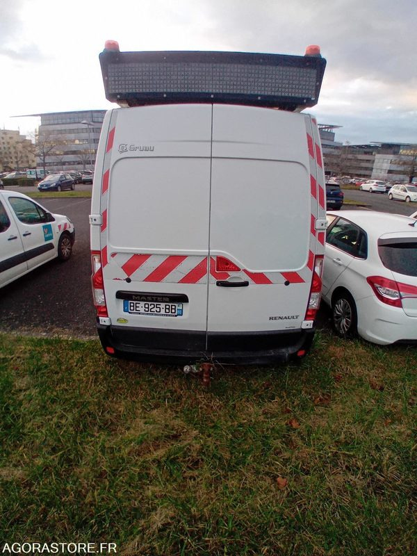 FOURGON RENAULT MASTER TOLE DIESEL - Fourgon utilitaire: photos 5 FOURGON RENAULT MASTER TOLE DIESEL - Fourgon utilitaire: photos 5