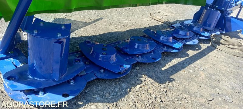 Faucheuse rotative 2m80 - Faucheuse: photos 4 Faucheuse rotative 2m80 - Faucheuse: photos 4